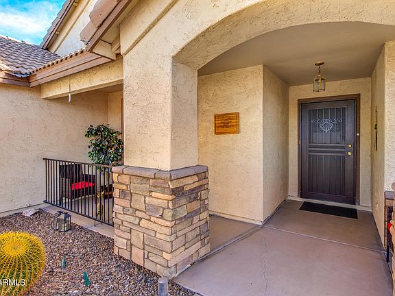 3rd image of 1631 E DAISY Street