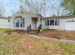 6679 Rocky Den Rd, Reynoldsburg, OH 43068