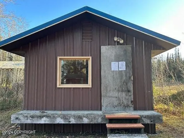 32898 Funny River Rd, Soldotna, AK 99669