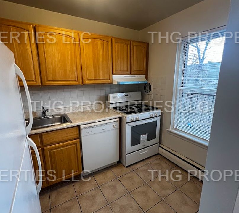1st image of 22 Green St #55-53B