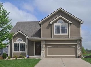 8706 NE 101st Ter, Kansas City, MO 64157