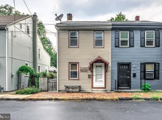 586 E Front St, Marietta, PA 17547