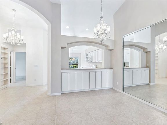 3rd image of 8184 Ibis Cove CIR #B-207