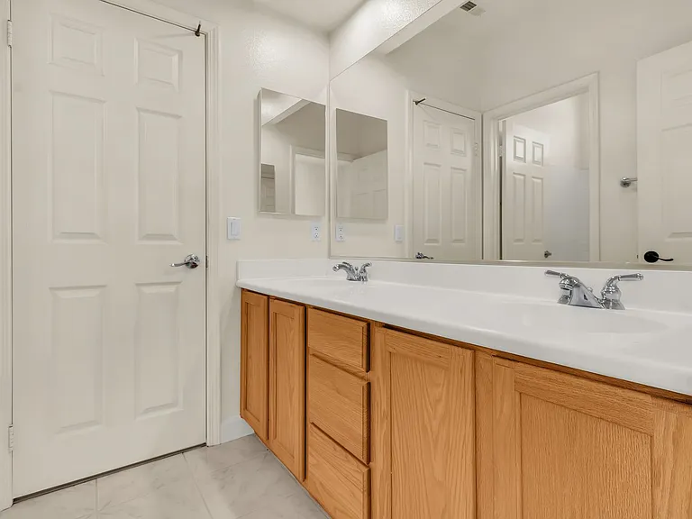 10 Clearwater Cv — Photo 47