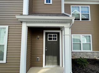 15 Pacific Blvd #J, Ephrata, PA 17522