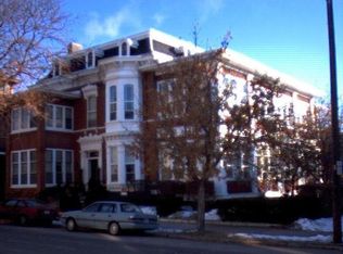 1182 Locust St APT 2, Dubuque, IA 52001