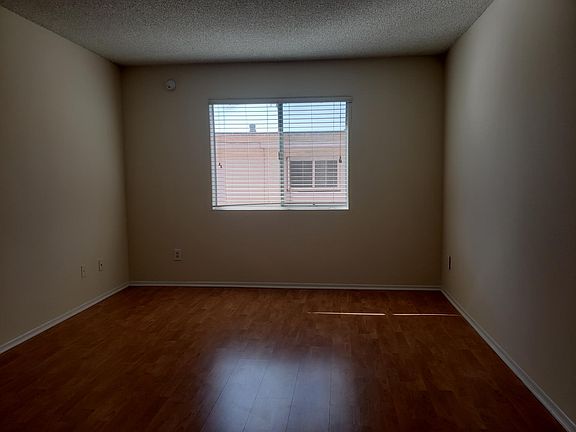 4th image of 1117 Havenhurst Dr APT 105