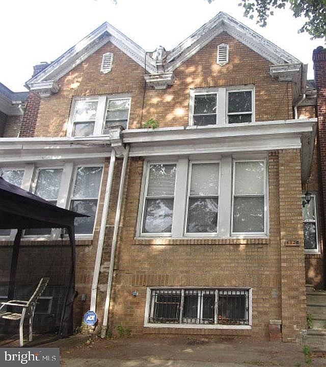 1st image of 6126 N 11th St