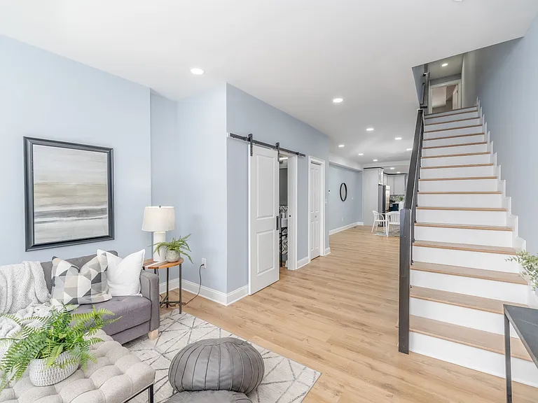 40 E Fort Ave — Photo 5