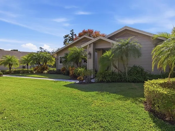 1100 Muirfield Ct, Tarpon Springs, FL 34688