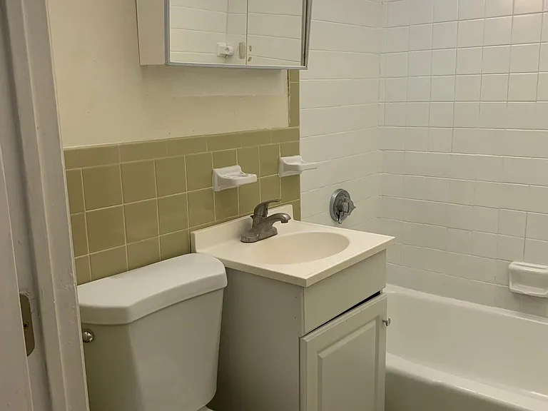 51 S Huntington Ave #305 — Photo 5