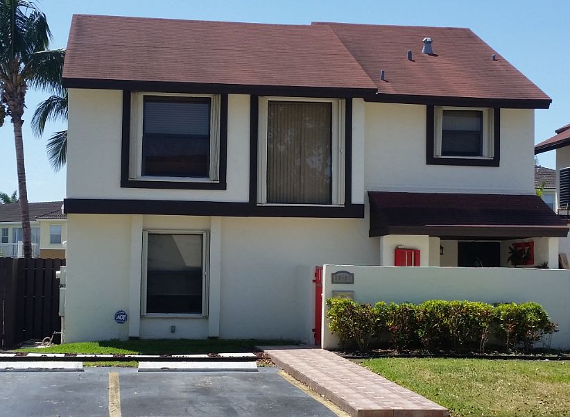 1st image of 10102 NW 4th Ln #5-12