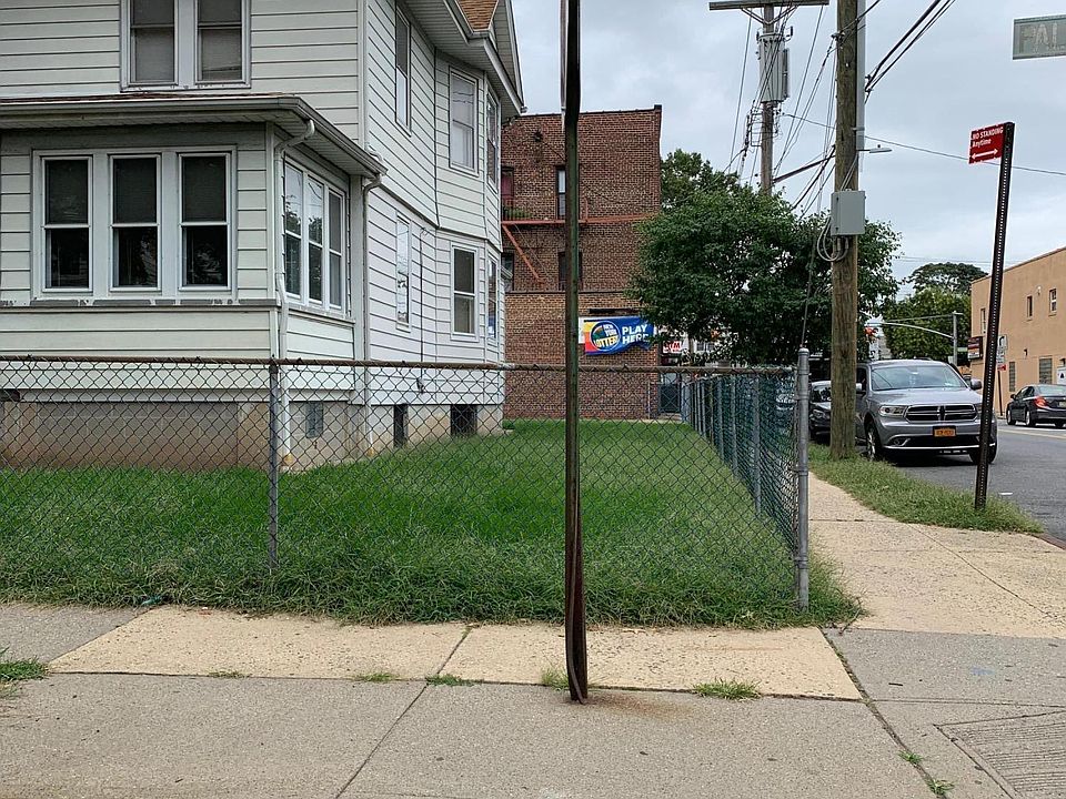 2nd image of 75 Palmer Ave