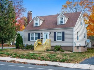 227 McKee St, Manchester, CT 06040