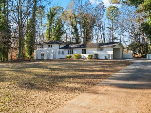 126 Rollingwood Cir, Rome, GA 30165