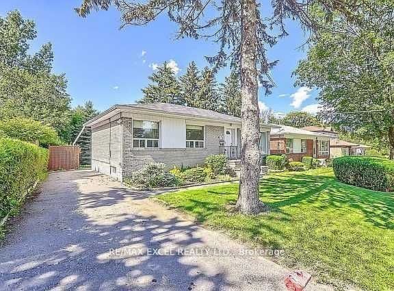 2nd image of 43 Boothbay Cres