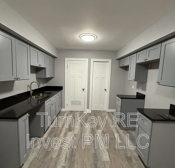 36 Wildwood Ln #G — Photo 2