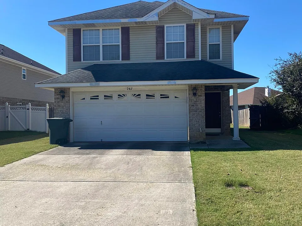267 Shadow Ct SW