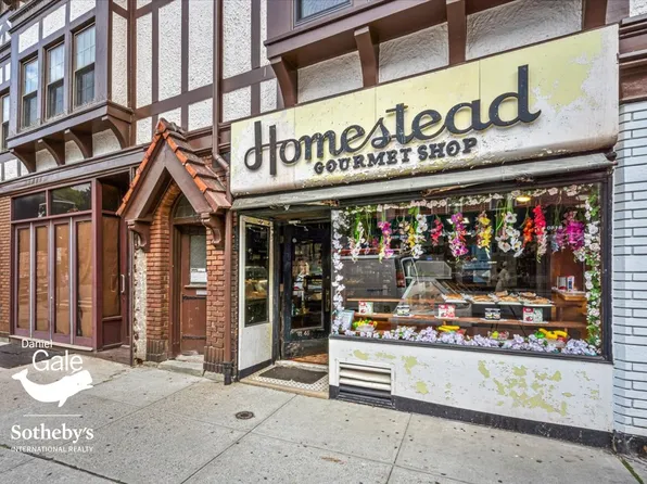 81-45 Lefferts Boulevard image 1 of 16