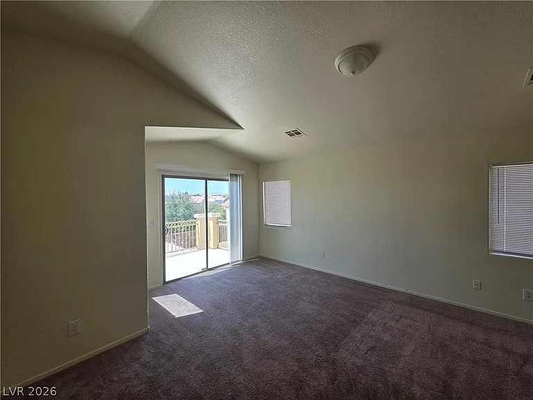 3665 Remington Grove Ave — Photo 5