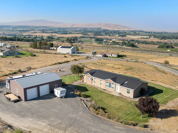 10711 W Yakitat Pl, Benton City, WA 99320