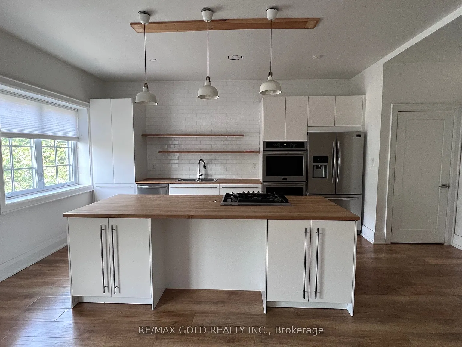 Studio, $1,950 — Photo 4