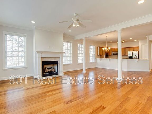 4th image of 65 E Pontotoc Ave APT 102
