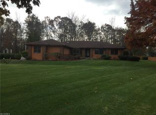 661 Maple Creek Dr, Amherst, OH