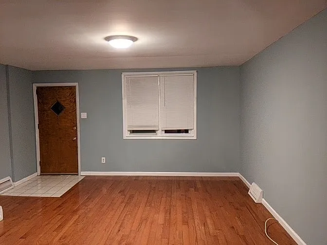 3 bed, 1138 sqft, $1,650 — Photo 2