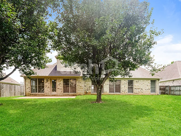 5005 Bristol Woods — Photo 20