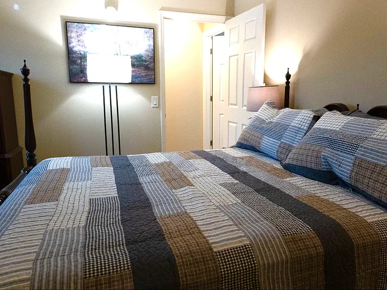 2905 Burch Ave #1 — Photo 29