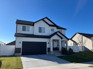 528 E Mount Dutton Way, Eagle Mountain, UT 84005