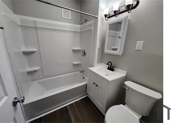 417 Pearl St #2 — Photo 11