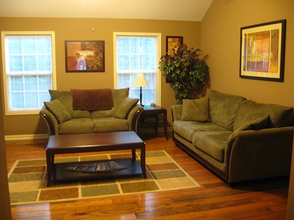 3rd image of 824 Painted Lady Ct