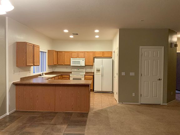 2nd image of 4623 W Rolling Rock Dr