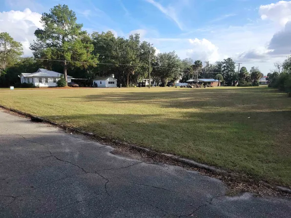 301 W Leon St, Perry, FL 32347