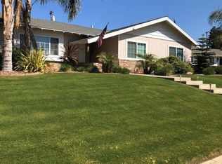 3100 Christmas Tree Ln, Bakersfield, CA 93306