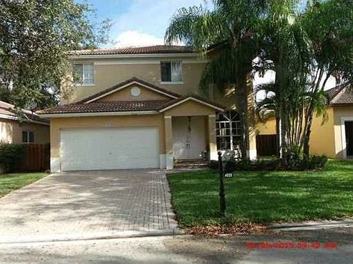 1st image of 4029 NW 61st Ter