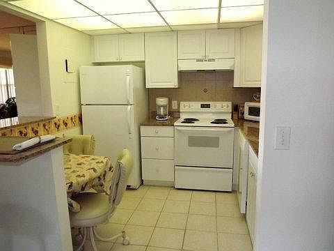 4th image of 535 Monaco L #535
