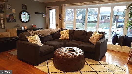 5th image of 13905 Bauer Dr