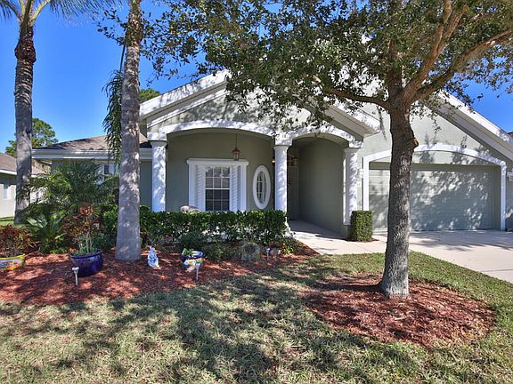 3rd image of 1443 Areca Palm Dr