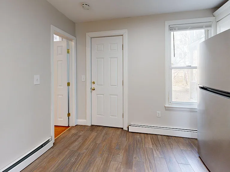 206 Princeton St #3 — Photo 12