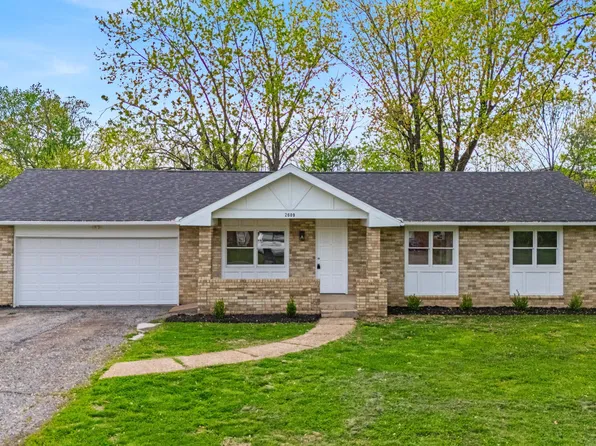 2609 Paula Drive, West Plains, MO 65775