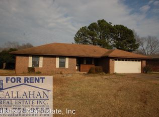 8 Danbury Ln, Jacksonville, AR 72076