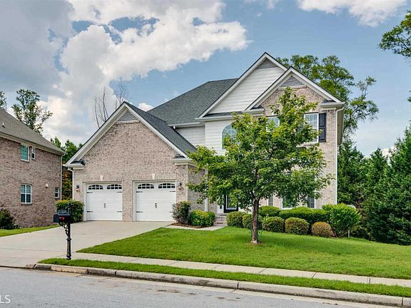 3rd image of 923 Yancey Ct