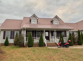 402 Nancye Dr, Leitchfield, KY 42754