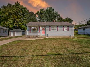 1523 Brookmark St SE, Kentwood, MI 49508