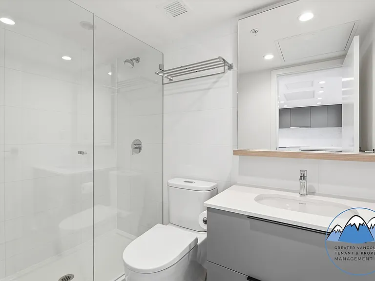 567 Emerson St — Photo 11