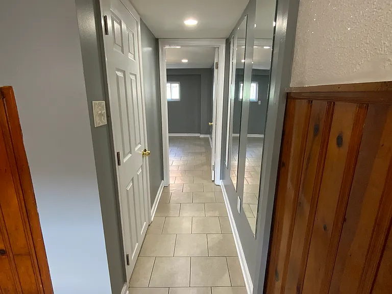 2545 S Bellford St — Photo 62