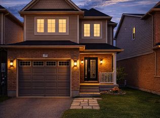 19 Bird St, Barrie, ON L4N0X4